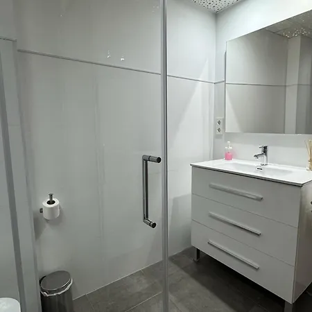 Ciudad Jardin Con Parking Apartment *
