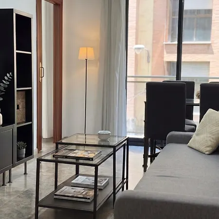 Apartment Ciudad Jardin Con Parking