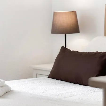 Apartment Ciudad Jardin Con Parking Cordoba