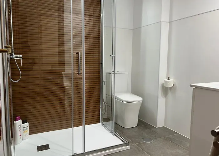 Ciudad Jardin Con Parking Appartement *