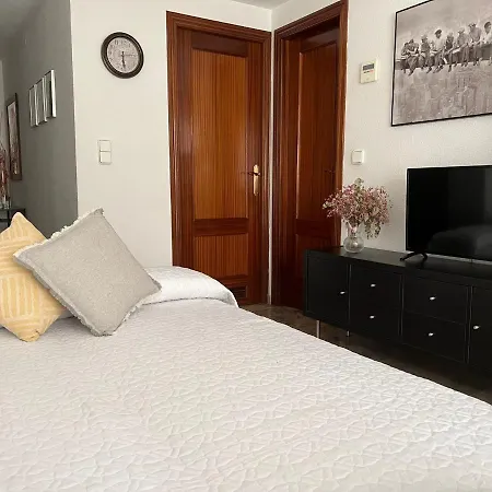 Apartmán Ciudad Jardin Con Parking *